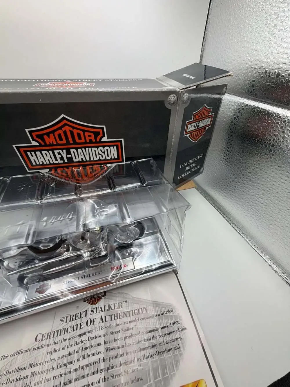 Maisto Harley-Davidson Street Stalker 1:18 Die Cast Metal Collectible Motorcycle